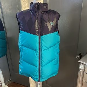 NWOT 10.Deep Men’s Reversible Puff Vest Size Large